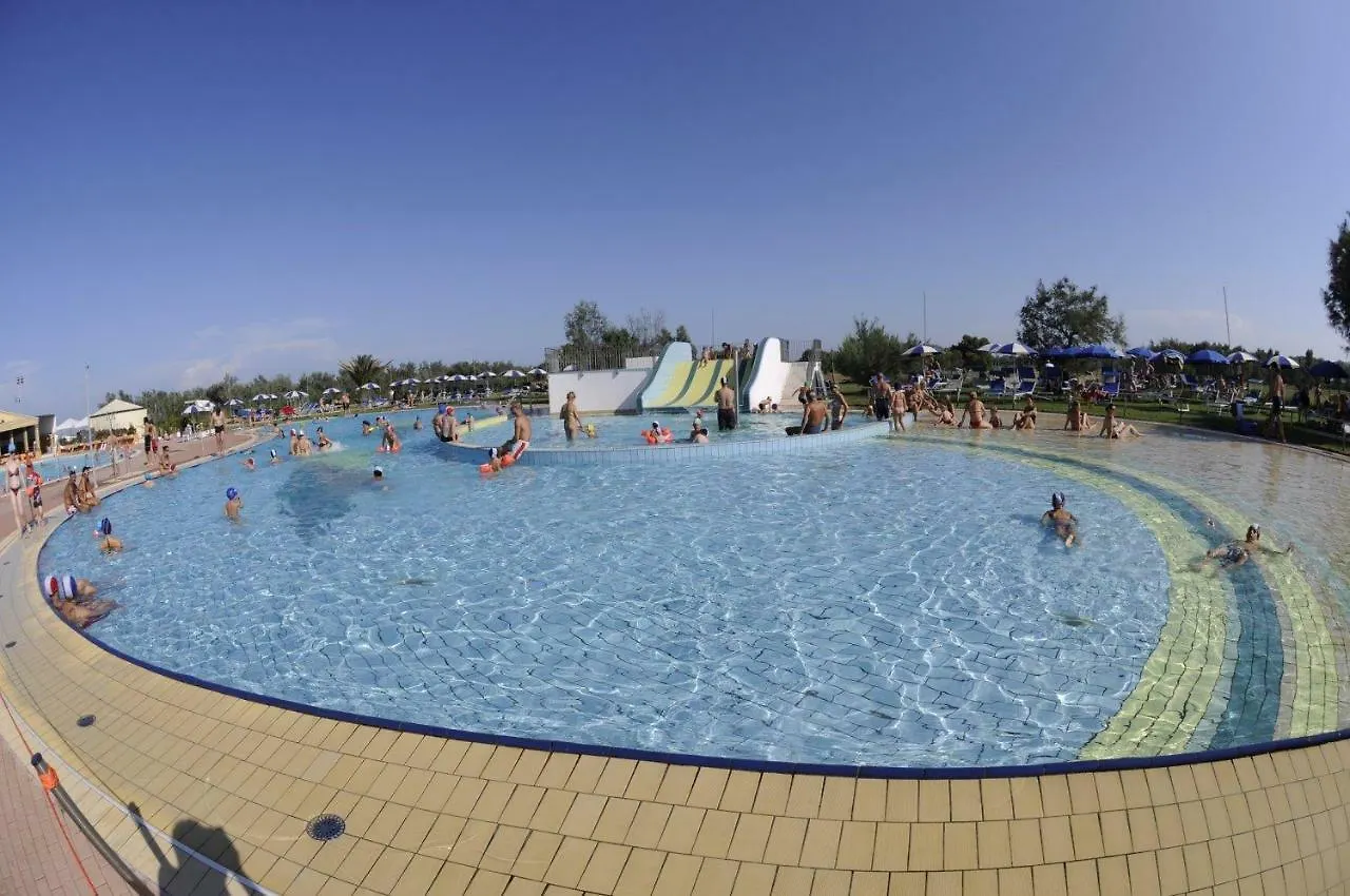 Villa V4 Bi-Trifamiliare Albarella Island